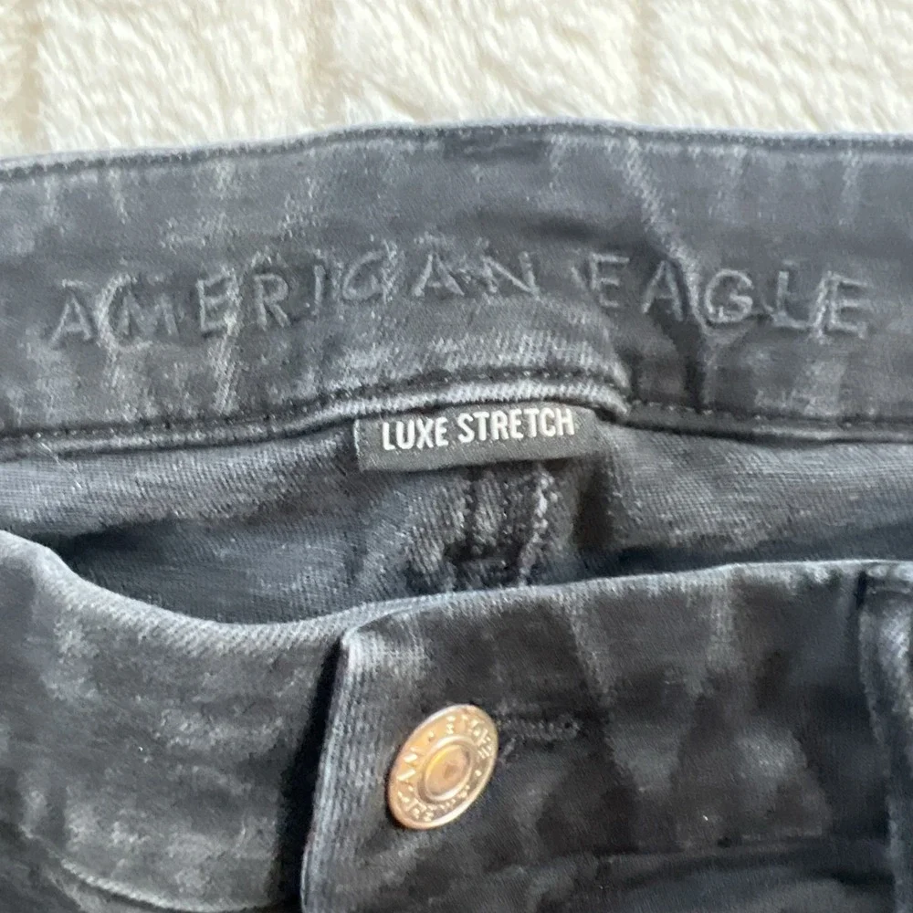 American Eagle Outfitters Hi Rise Jegging Distressed Black Jeans 14 Luxe Stretch